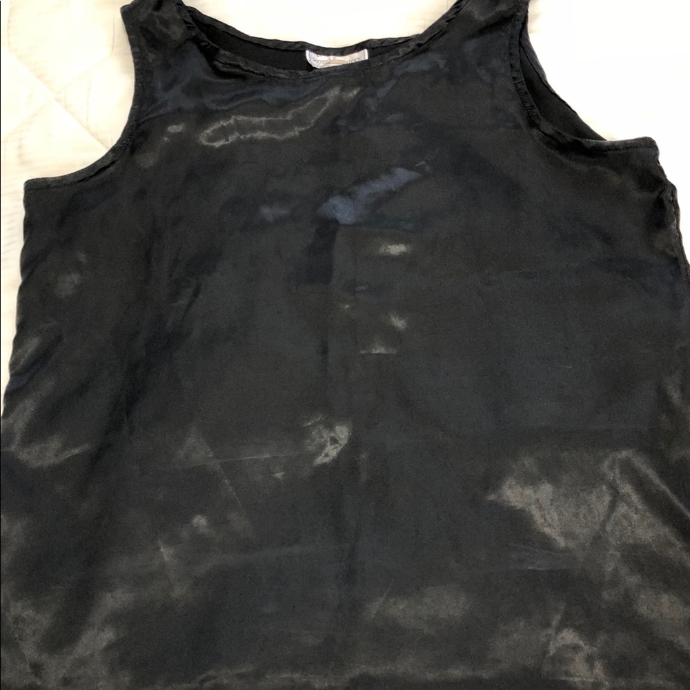 Scott McClintock black satin sleeveless shell